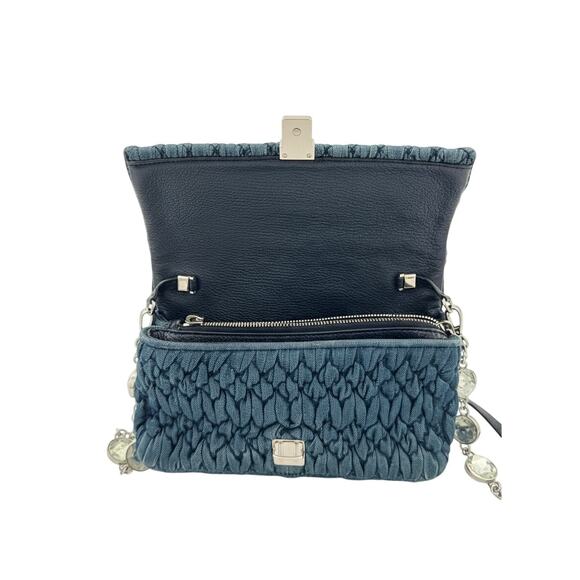 MIMC101: Miu Miu navy blue matelassé denim shoulder bag - Picture 3 of 4